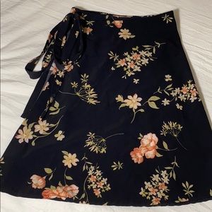 brandy melville tie wrap skirt